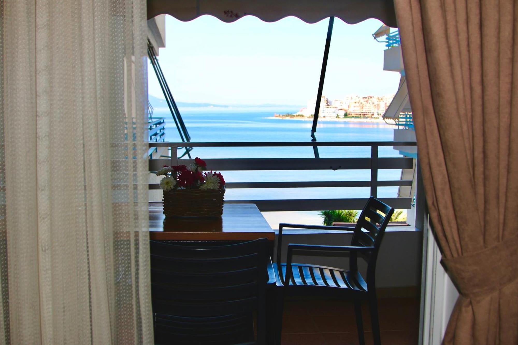 Aquamarine Apartments Sarandë Zimmer foto