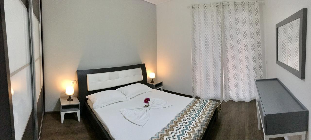 Aquamarine Apartments Sarandë Exterior foto